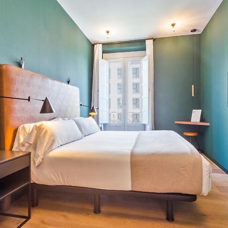 Uma Suites Atocha مدريد المظهر الخارجي الصورة